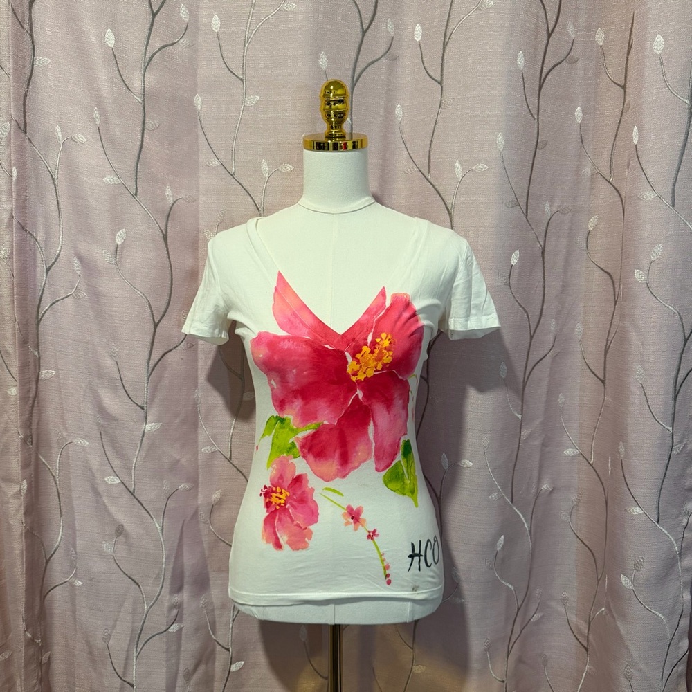 y2k vintage v-neck hollister pink hibiscus flower print top